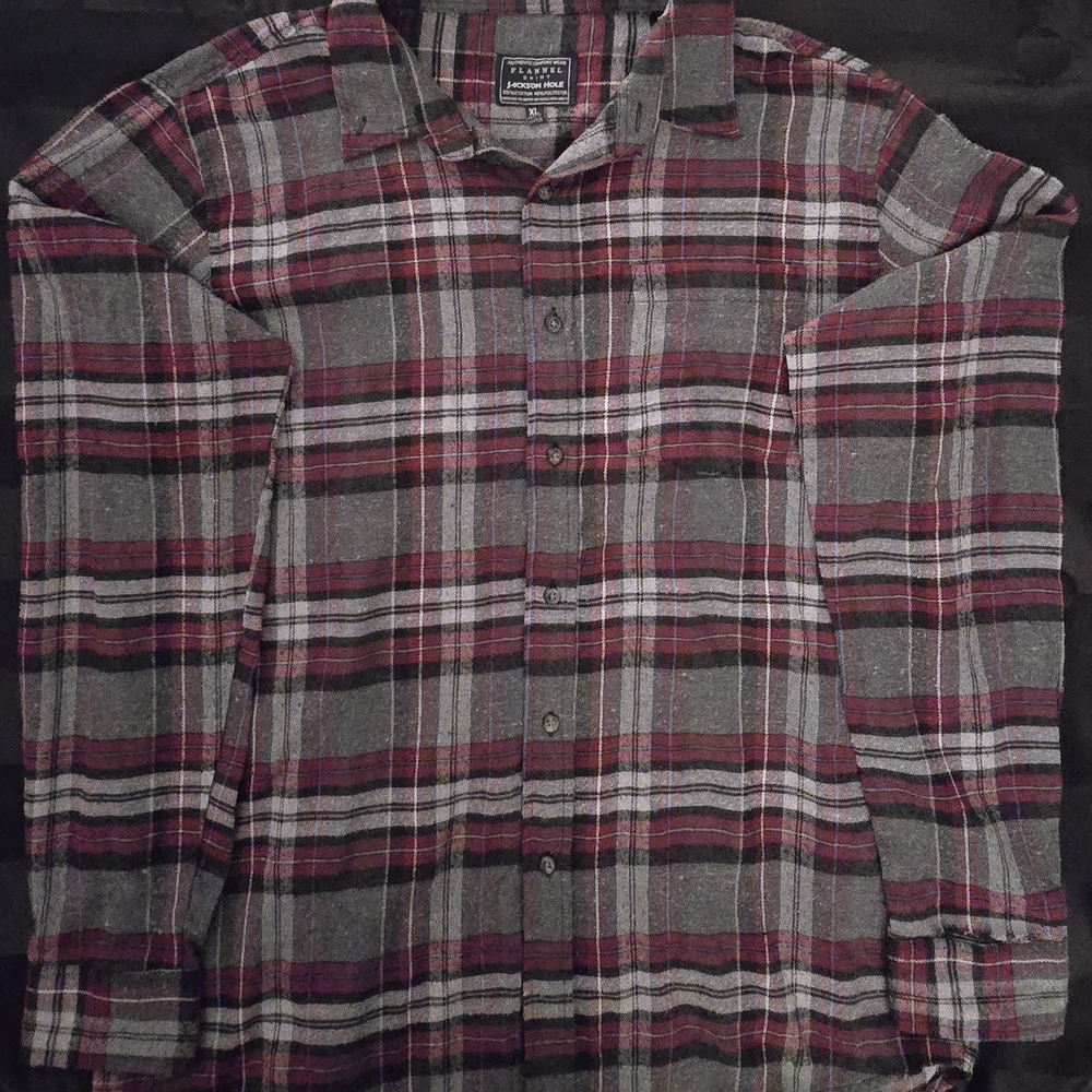 Men's Casual Plaid Button-Down Shirt in Gray and Burgundy